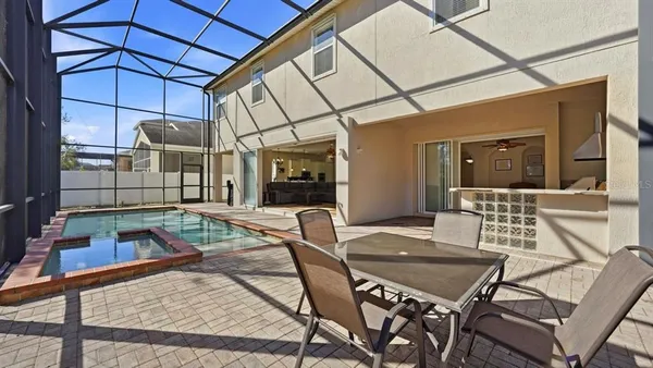 $699,000 | 6627 38th Lane East, Sarasota, FL 34243