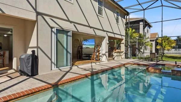 $699,000 | 6627 38th Lane East, Sarasota, FL 34243