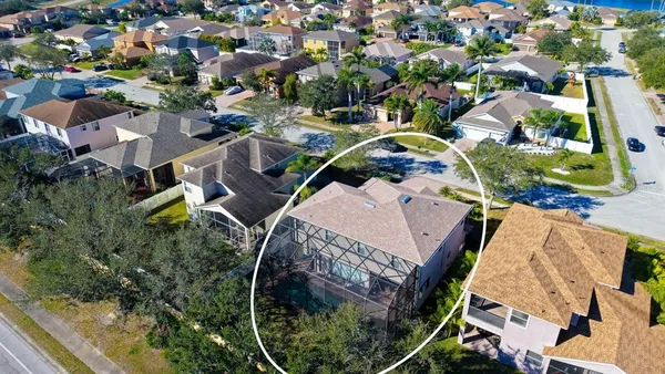 $699,000 | 6627 38th Lane East, Sarasota, FL 34243