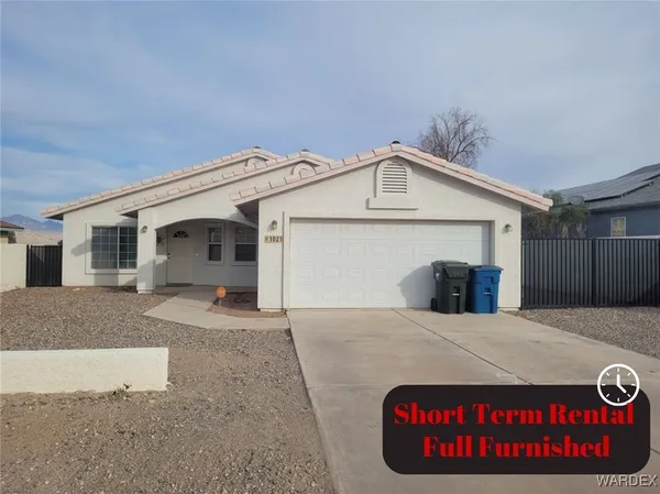 $1,700 | 1621 Central Avenue, Bullhead City, AZ 86442