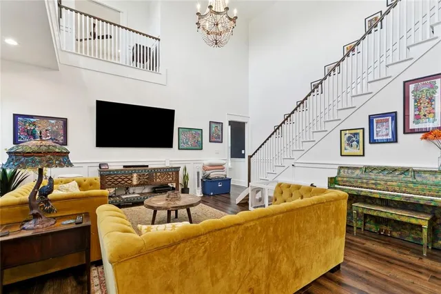 $599,000 | 1017 Washington Street, Gretna, LA 70053