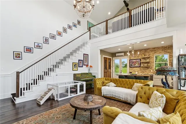 $599,000 | 1017 Washington Street, Gretna, LA 70053