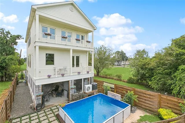 $599,000 | 1017 Washington Street, Gretna, LA 70053