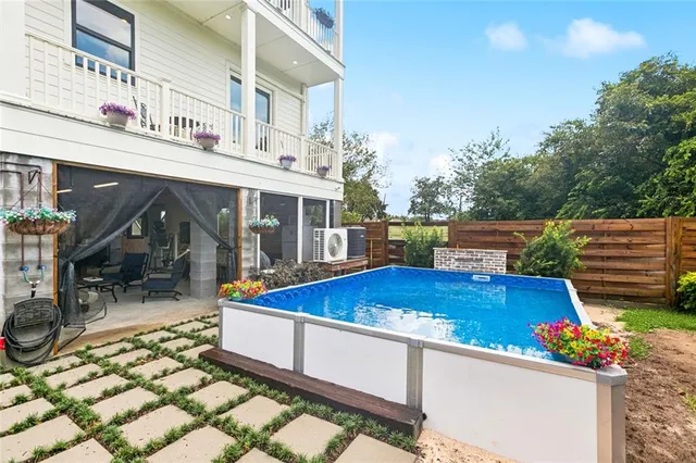 $599,000 | 1017 Washington Street, Gretna, LA 70053