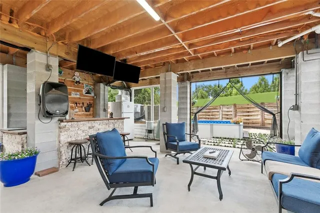 $599,000 | 1017 Washington Street, Gretna, LA 70053