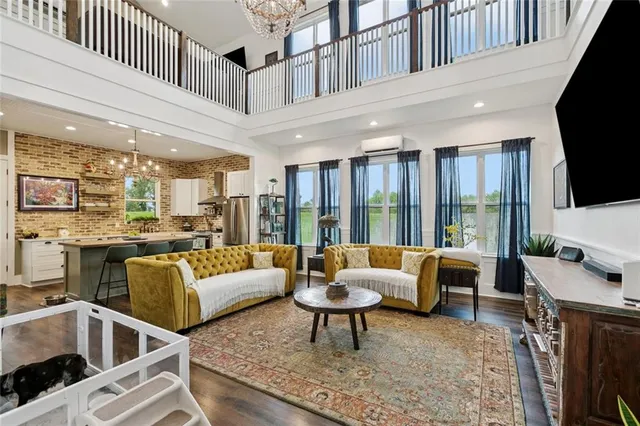 $599,000 | 1017 Washington Street, Gretna, LA 70053