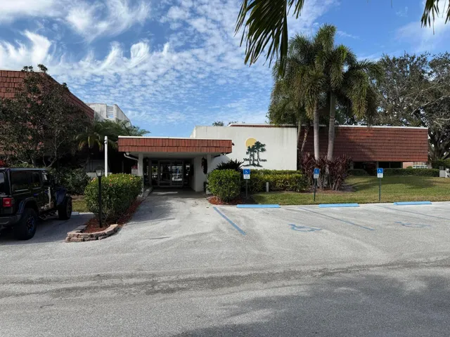 $119,000 | 1225 Northwest 21st Street, Unit 1103, Stuart, FL 34994