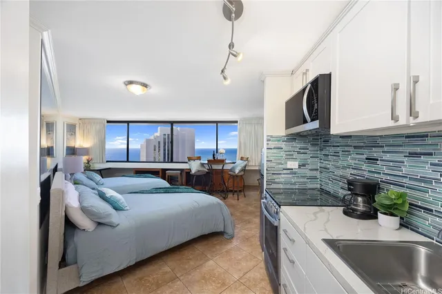 $410,000 | 1700 Ala Moana Boulevard, Unit 3801, Honolulu, HI 96815