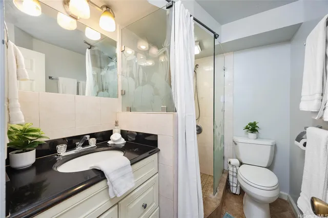 $410,000 | 1700 Ala Moana Boulevard, Unit 3801, Honolulu, HI 96815