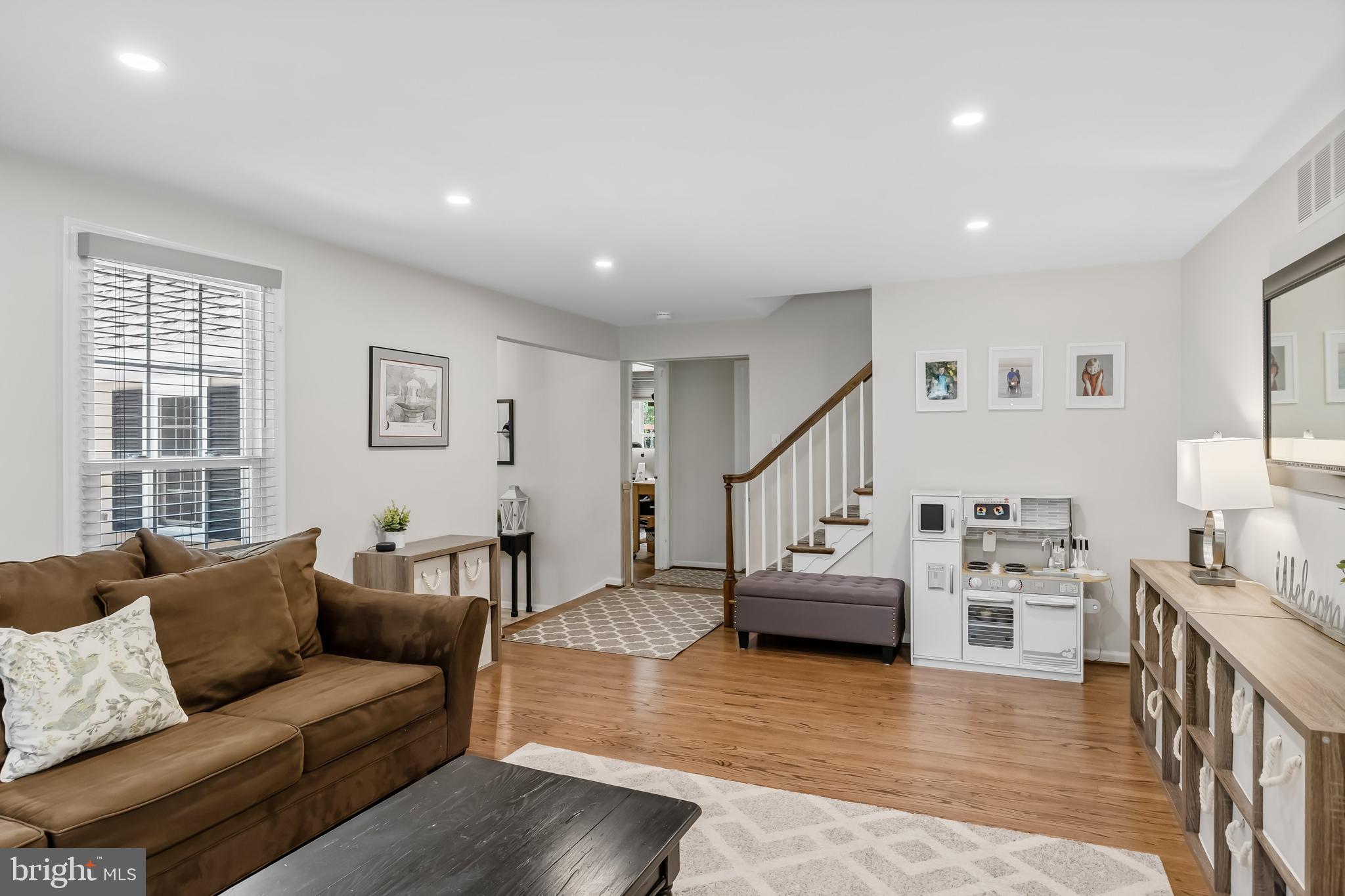 23 Buxton Road Cherry Hill, NJ 08003 - Photo 12 of 52 Gallery Image 12