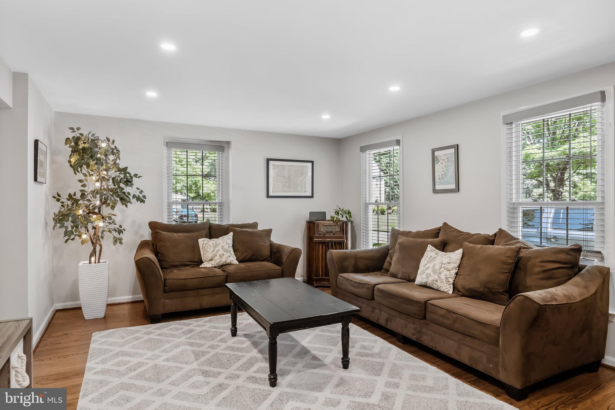 23 Buxton Road Cherry Hill, NJ 08003 - Photo 9 of 52 Gallery Image 9