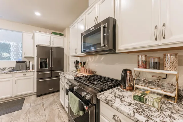 $579,000 | 2978 Bowden Sq Way, Sacramento, CA 95835