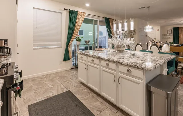 $579,000 | 2978 Bowden Sq Way, Sacramento, CA 95835