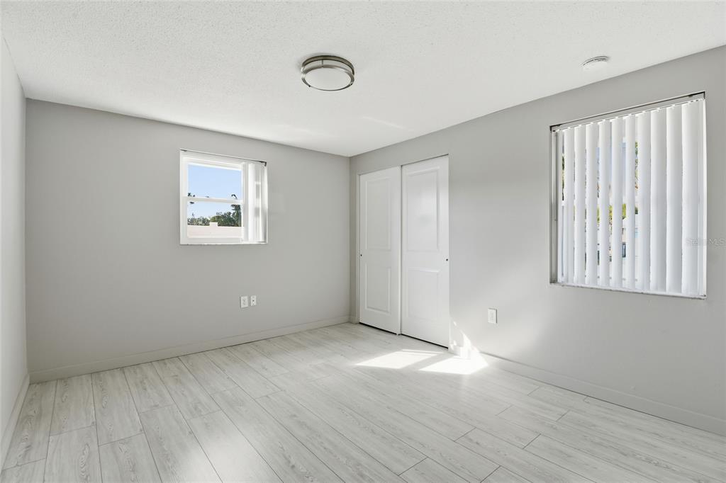 3120 Mercer Road Bradenton, FL 34207 - Photo 17 of 34 Gallery Image 17