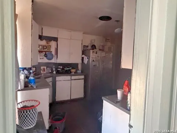 $99,900 | 311 Renfro Drive, Devine, TX 78016