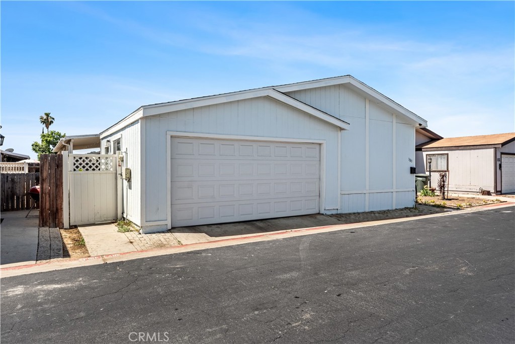 a view of a house with garage