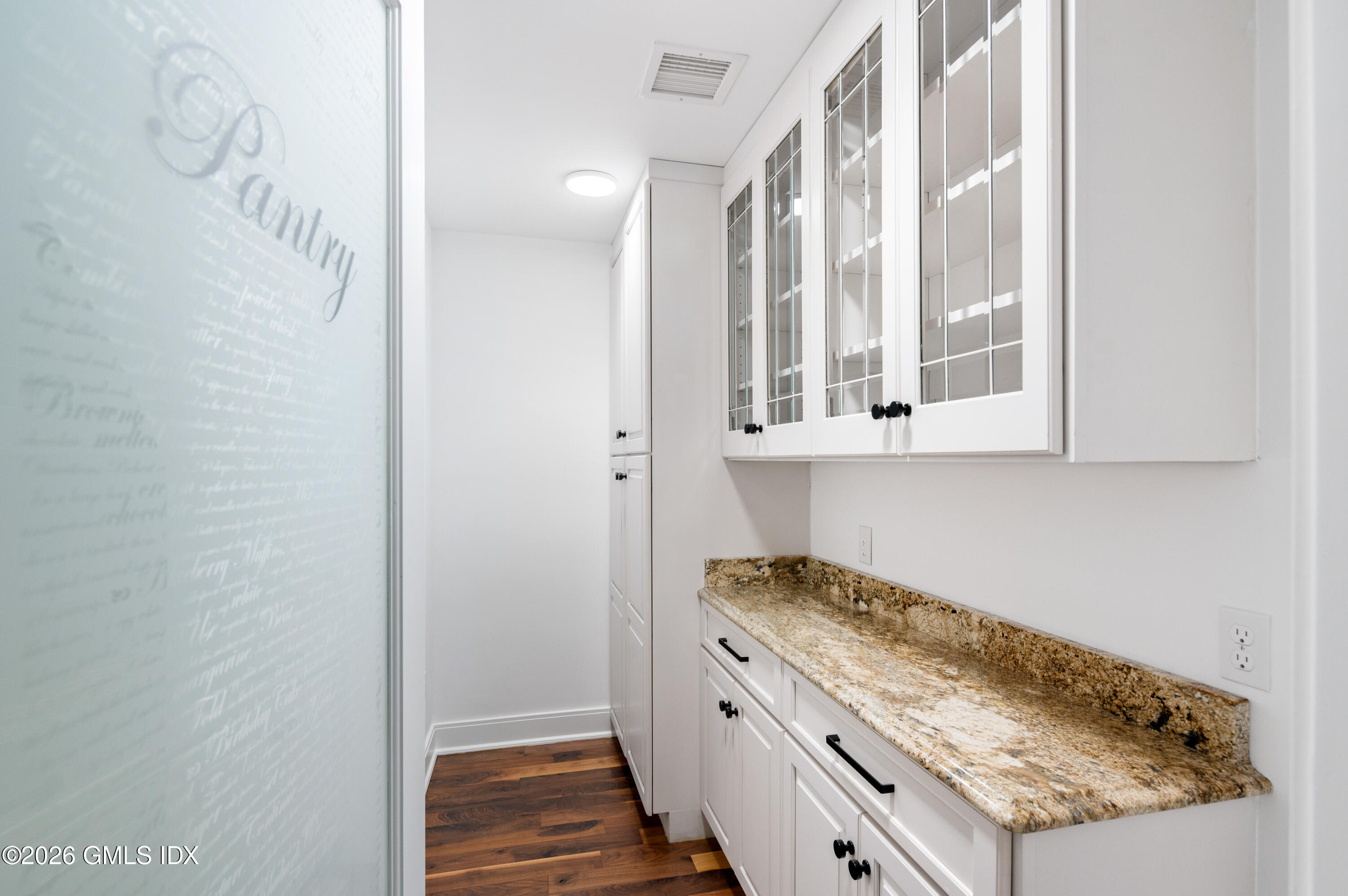 469 Taconic Road Greenwich, CT 06831 - Photo 24 of 59 27-27_HudsonCP_469TaconicRd