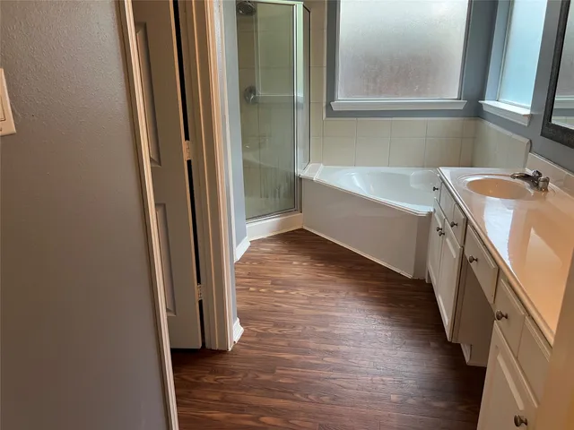 $1,850 | 818 Sterling Creek Circle, Katy, TX 77450