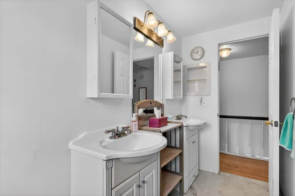 $575,000 | 42231 Ladywood Drive, Northville, MI 48168