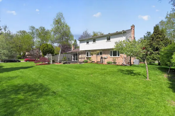 $575,000 | 42231 Ladywood Drive, Northville, MI 48168