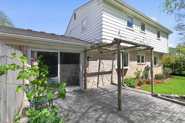 $575,000 | 42231 Ladywood Drive, Northville, MI 48168