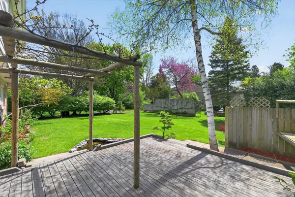 $575,000 | 42231 Ladywood Drive, Northville, MI 48168