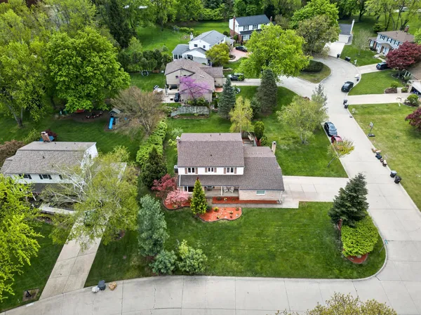 $575,000 | 42231 Ladywood Drive, Northville, MI 48168