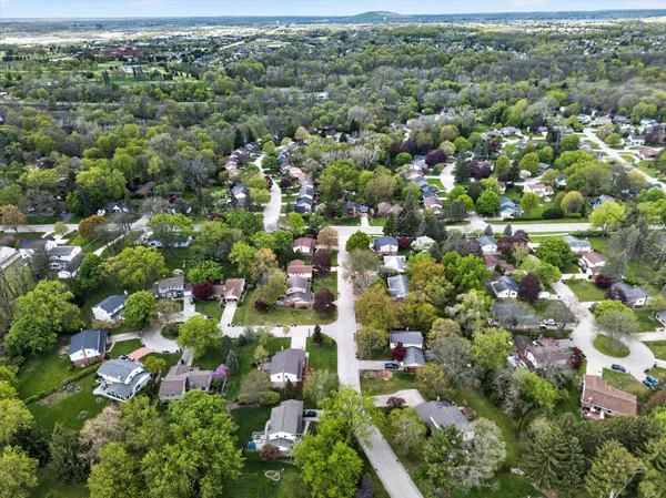 $575,000 | 42231 Ladywood Drive, Northville, MI 48168