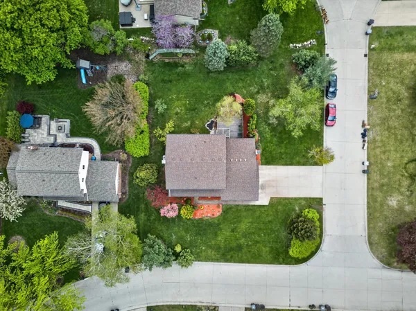 $575,000 | 42231 Ladywood Drive, Northville, MI 48168