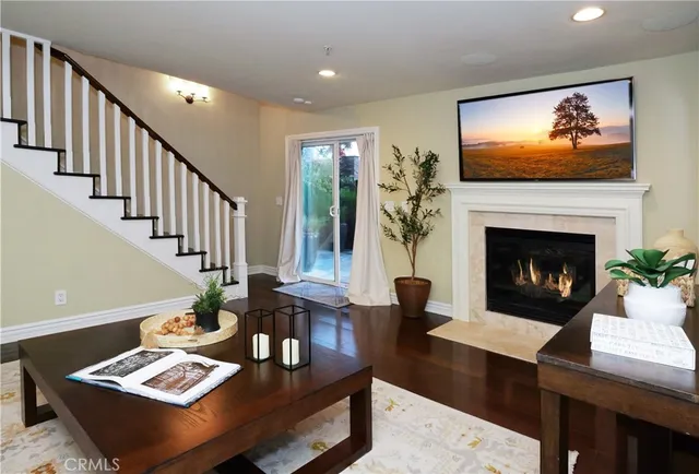 $1,960,000 | 2020 Clark Lane, Unit B, Redondo Beach, CA 90278