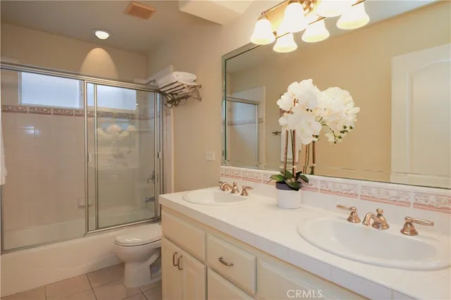 $1,960,000 | 2020 Clark Lane, Unit B, Redondo Beach, CA 90278