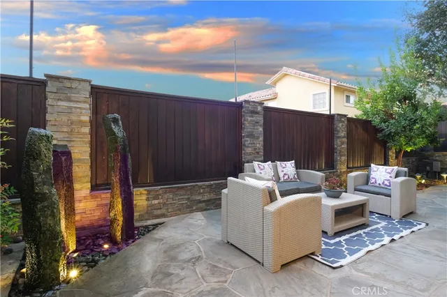 $1,960,000 | 2020 Clark Lane, Unit B, Redondo Beach, CA 90278