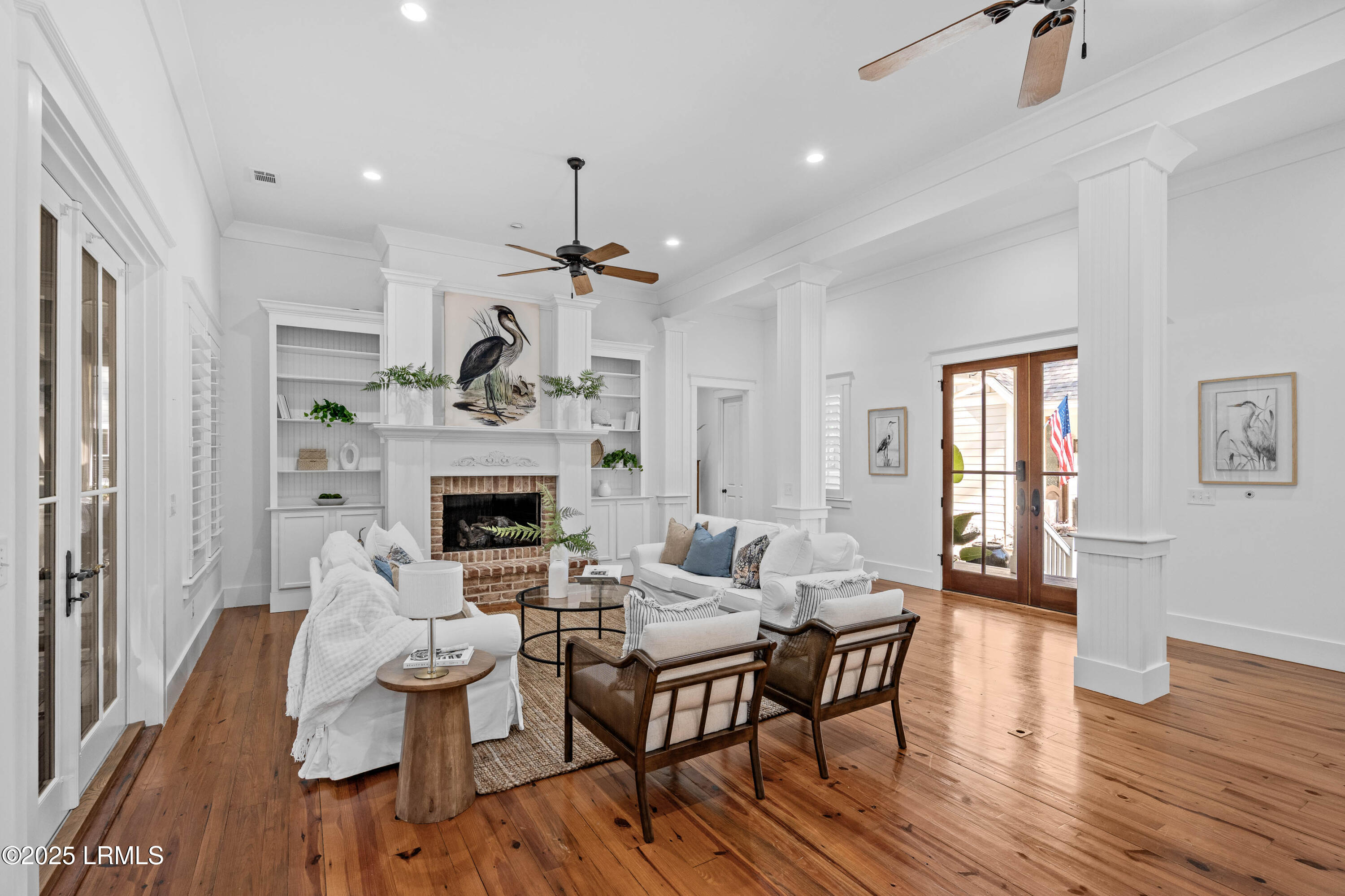 17 Oldfield Village Road Bluffton, SC 29909 - Photo 13 of 90 17 Oldfield Staged-4