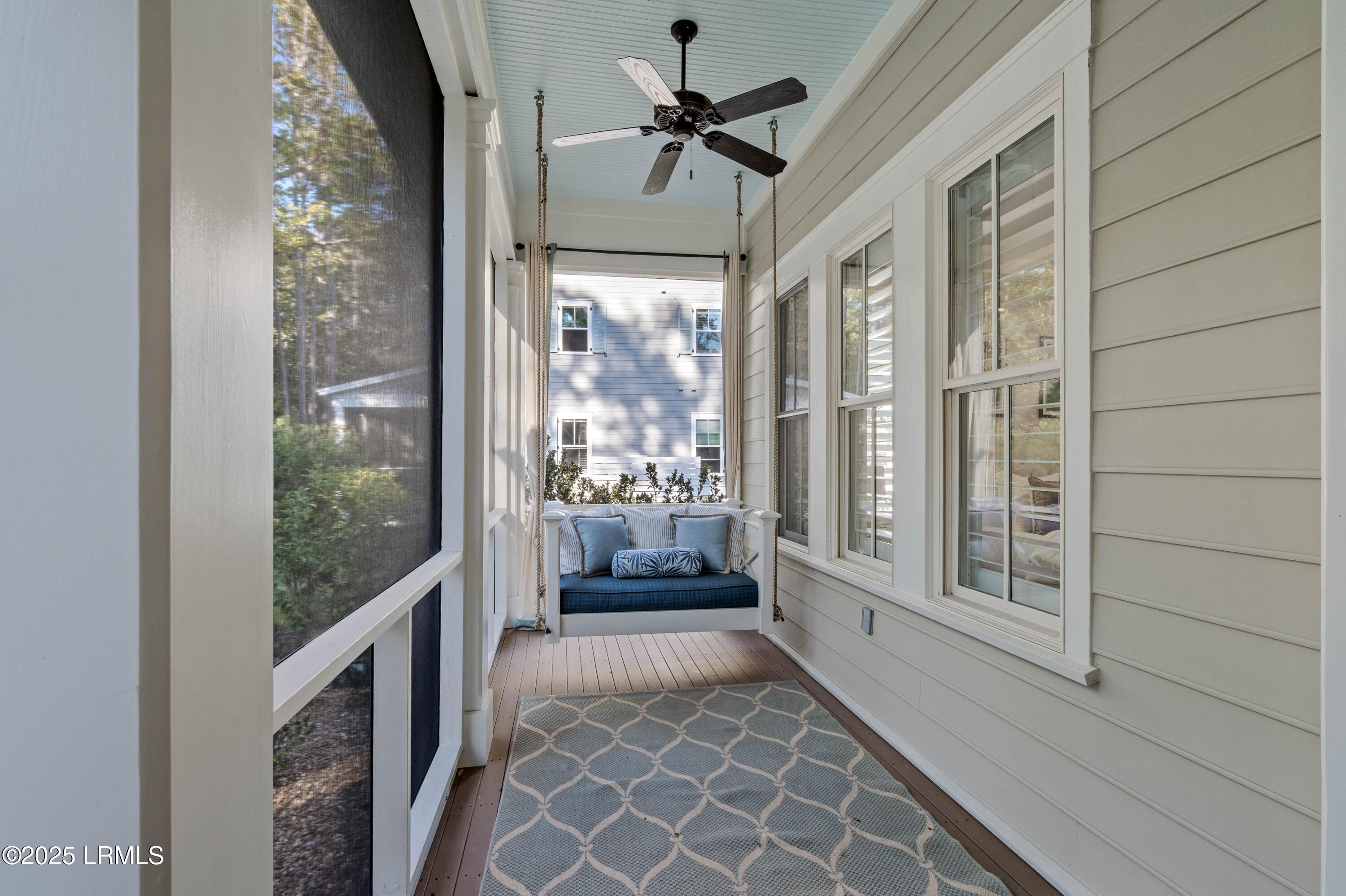 17 Oldfield Village Road Bluffton, SC 29909 - Photo 32 of 90 17 Oldfield Staged-24