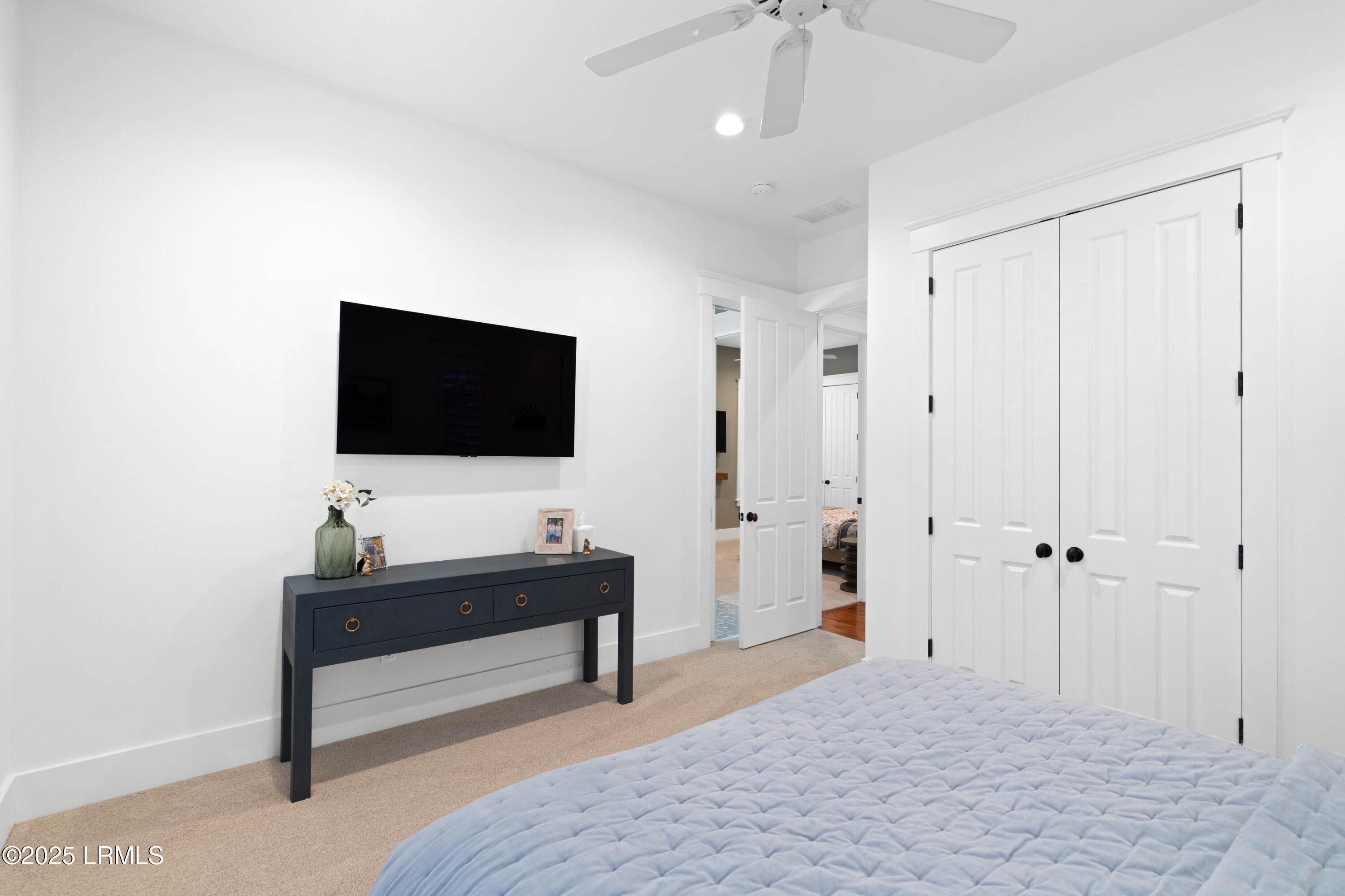 17 Oldfield Village Road Bluffton, SC 29909 - Photo 43 of 90 17 Oldfield-53