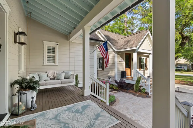 $1,299,000 | 17 Oldfield Village Road, Bluffton, SC 29909