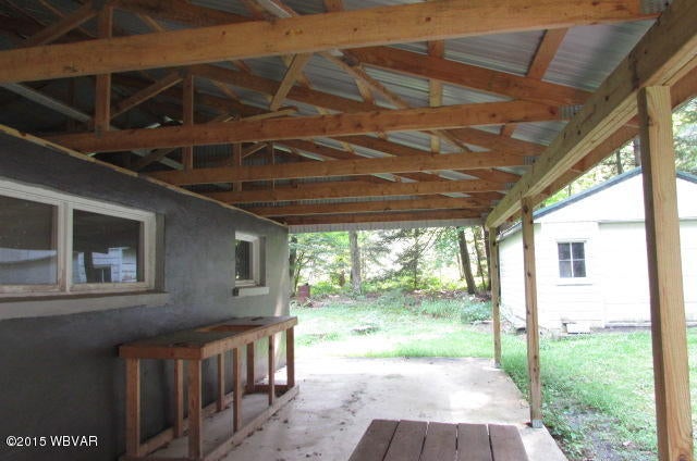 74 Lower Barbours Road Williamsport, PA 17701 - Photo 3 of 15 IMG_7532