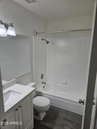 $1,299 | 3810 East Earll Drive, Unit 101A, Phoenix, AZ 85018