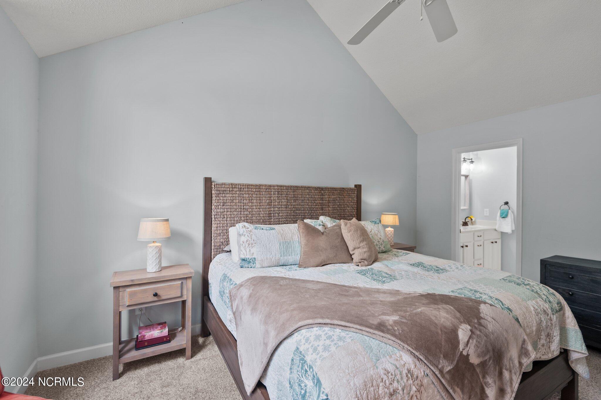 421 Neuchatel Road New Bern, NC 28562 - Photo 21 of 37 21-web-or-mls-_DSC5102