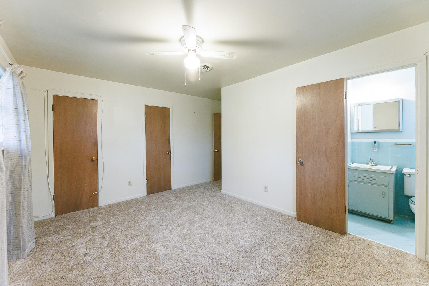 5220 7th Street Lubbock, TX 79416 - Photo 20 of 34 Primary Bedroom