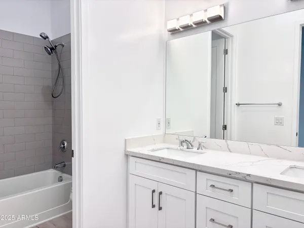 $2,495 | 4050 North 12th Street, Unit 1, Phoenix, AZ 85014