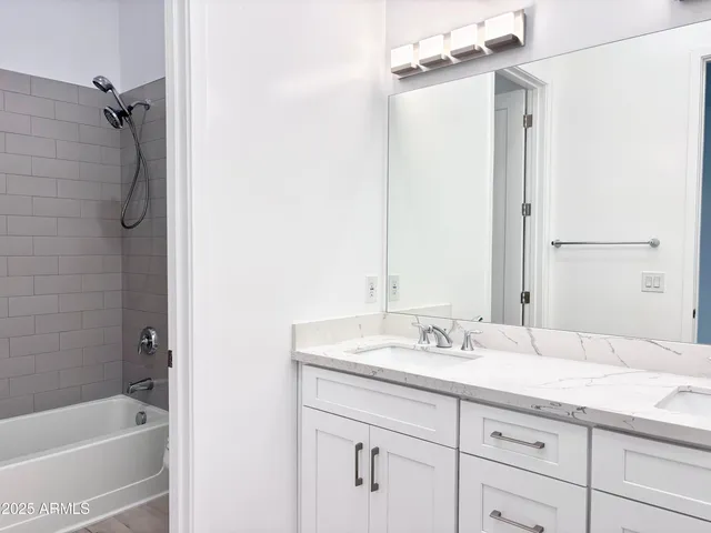 $2,650 | 4050 North 12th Street, Unit 1, Phoenix, AZ 85014