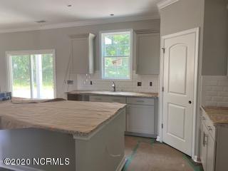 1245 Lt Congleton Road Wilmington, NC 28409 - Photo 8 of 14 Kitchen