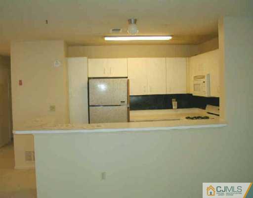 513 Edpas Road New Brunswick, NJ 08901 - Photo 3 of 7