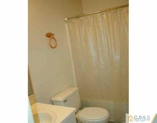 513 Edpas Road New Brunswick, NJ 08901 - Photo 6 of 7