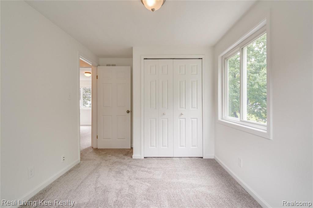 1928 Tamm Avenue Rochester Hills, MI 48309 - Photo 23 of 41