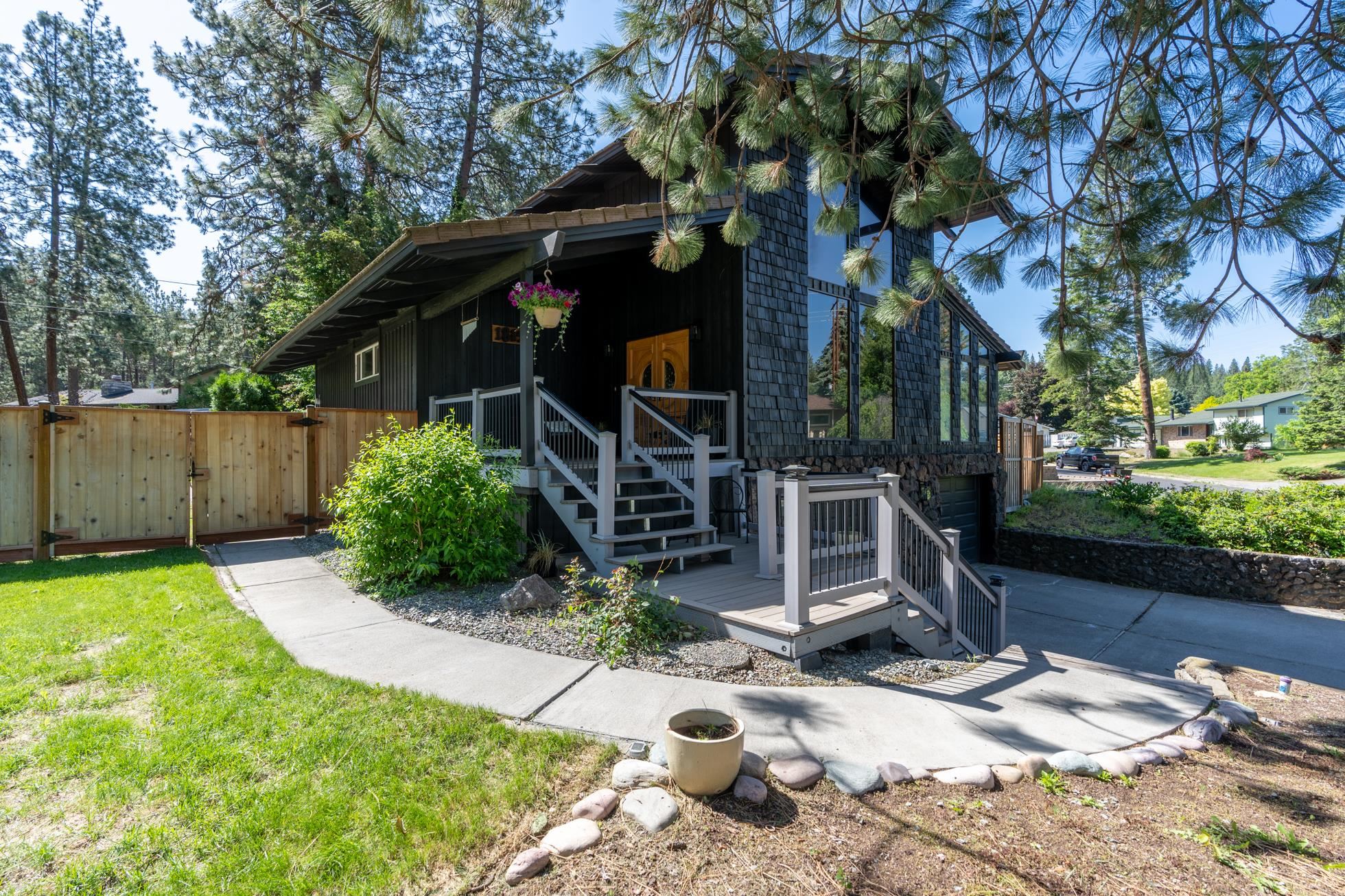 1815 South Lake Road Spokane Valley, WA 99212 - Photo 4 of 50 Gallery Image 4
