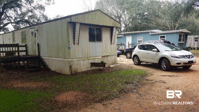 13785 Baughman Road Silverhill, AL 36576 - Photo 2 of 5