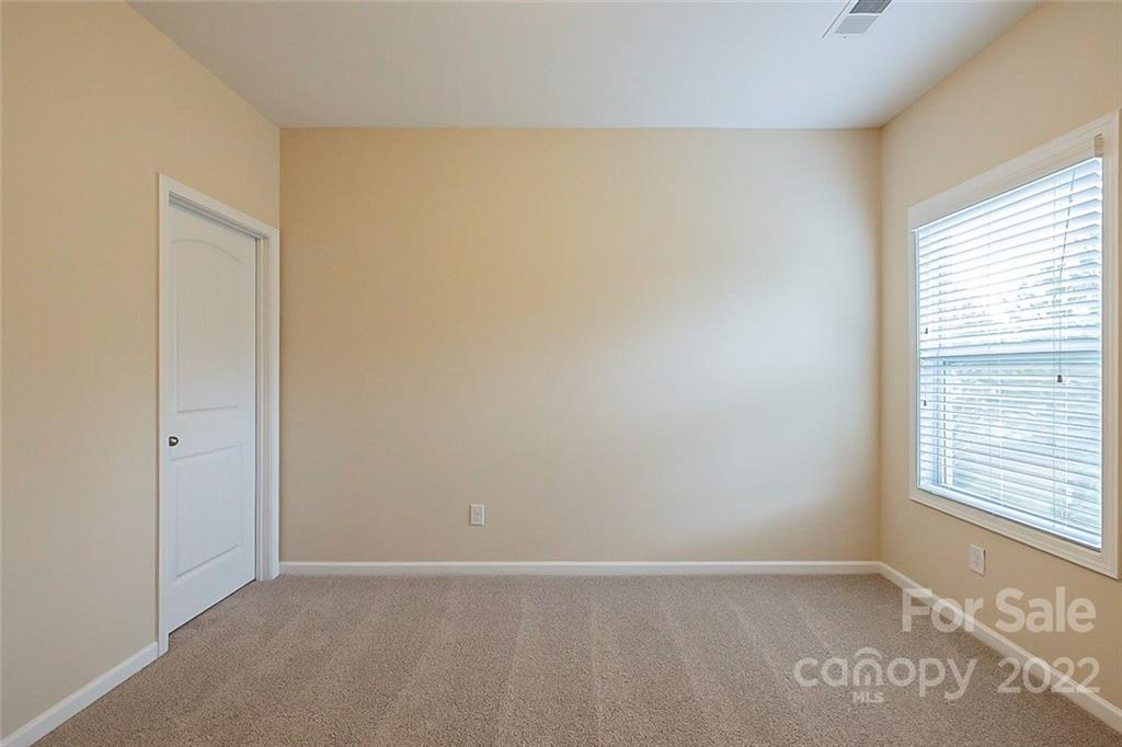 1375 Tupelo Road Clover, SC 29710 - Photo 6 of 17 Gallery Image 6