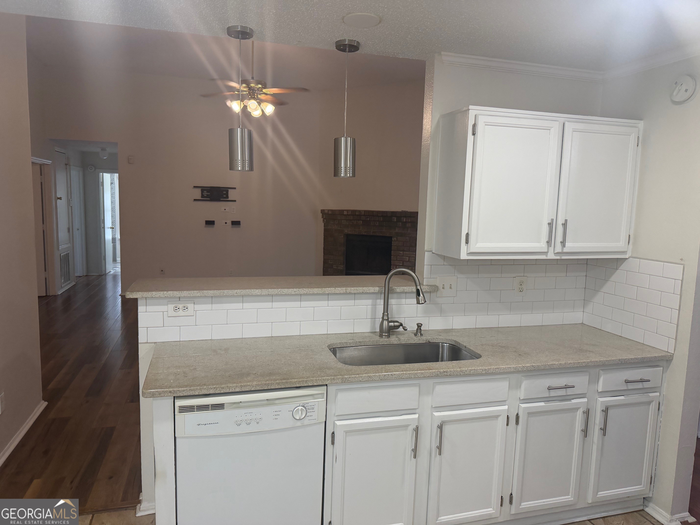 4310 Wesley Way Decatur, GA 30034 - Photo 9 of 17